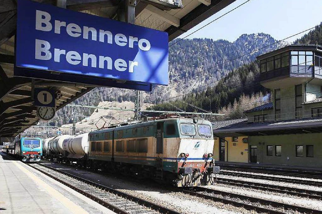 L'Austria aumenta i controlli al Brennero