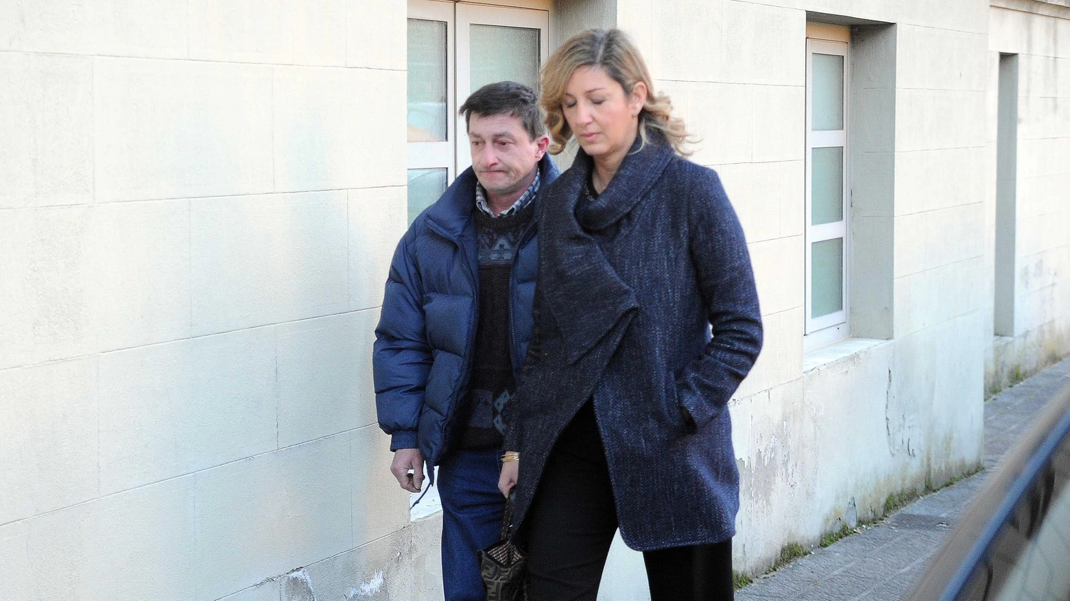 Mirko Alessandrini con l'avvocato Faggiotto all'arrivo a Palazzo di giustizia