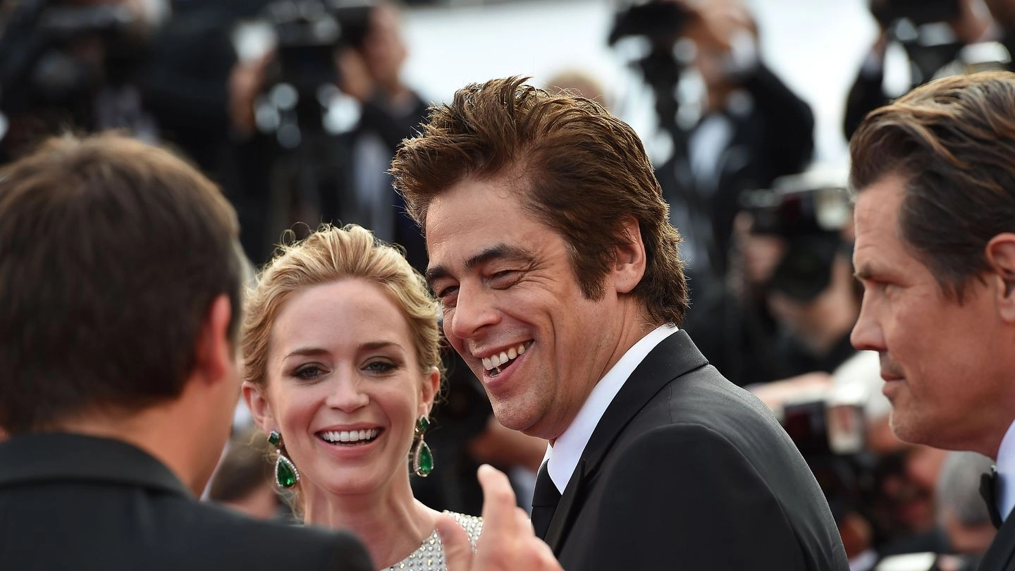 Benicio Del Toro e Emily Blunt