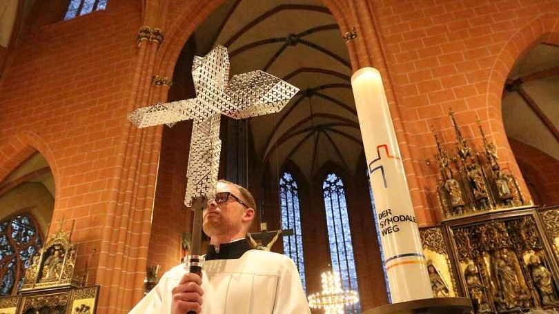 Un momento liturgico al Sinodo tedesco