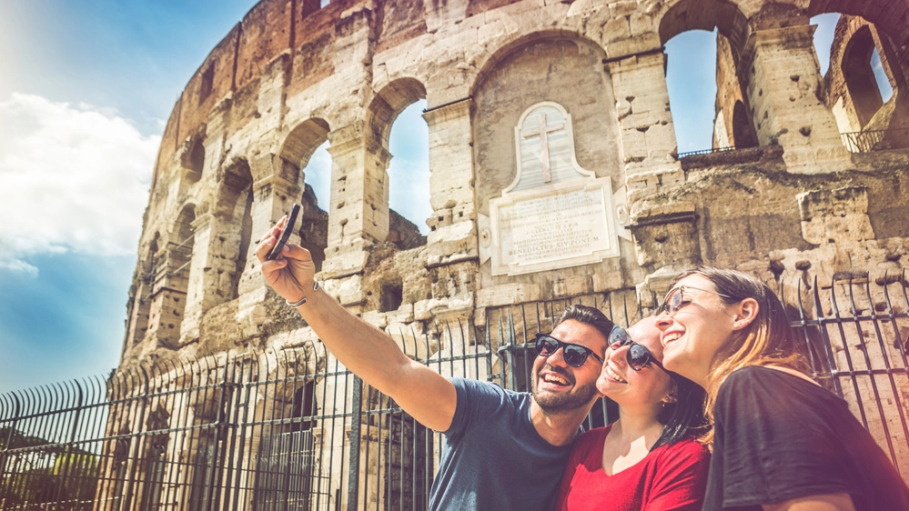 Il Colosseo è fra i monumenti più condivisi su Instagram - Foto: piola666/iStock