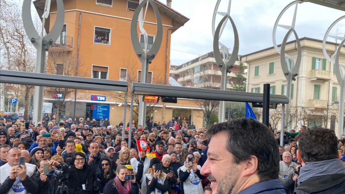 Salvini a Cattolica (Twitter @matteosalvinimi)