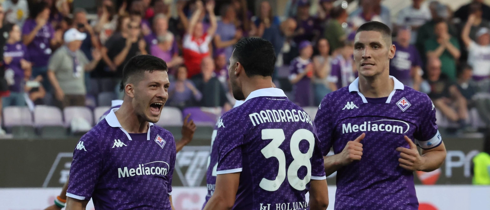 Fiorentina verso Praga: l’ultima di campionato col Sassuolo anticipata a venerdì 2 giugno