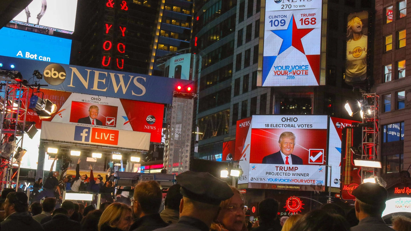 Elezioni Usa, lo spoglio dei voti in tempo reale, la cavalcata di Donald Trump verso la vittoria