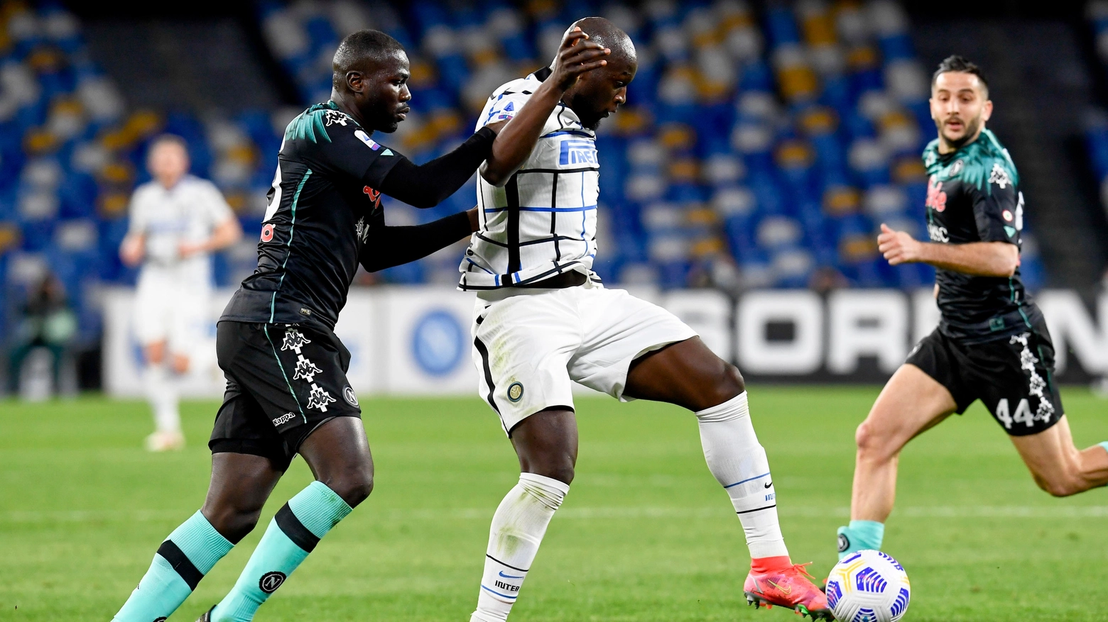 Napoli-Inter, un duello tra Koulibaly e Lukaku (Ansa)
