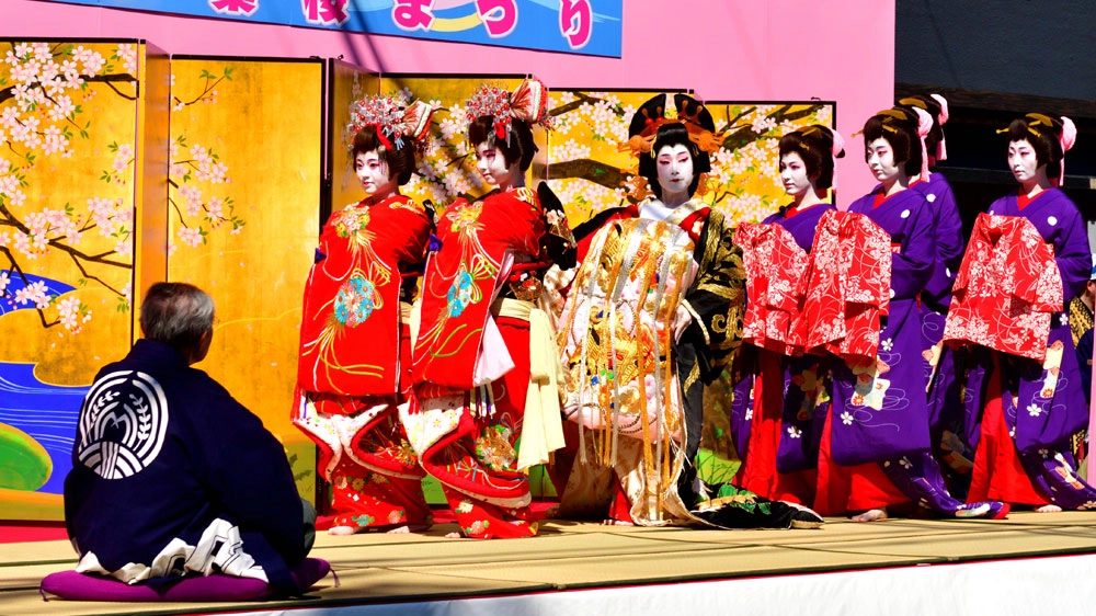 Scena influenzata dal teatro kabuki