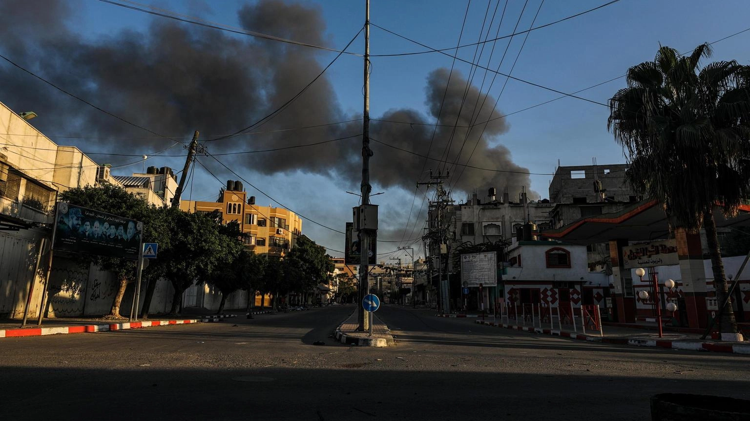 Hamas, 14 morti in raid israeliani contro gli sfollati