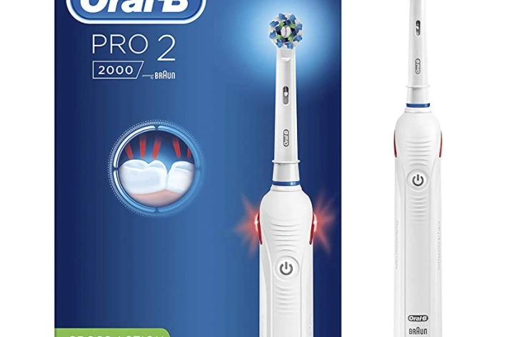 Oral-B Pro 2 2000 su amazon.com