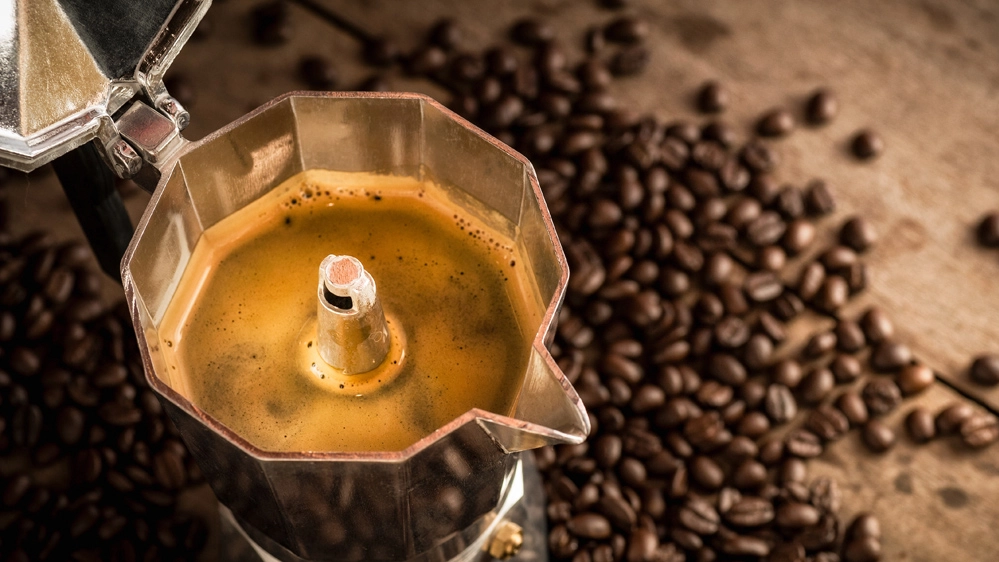 Caffè estratto a freddo e caffè estratto a freddo a confronto - Foto: kyoza3d/iStock