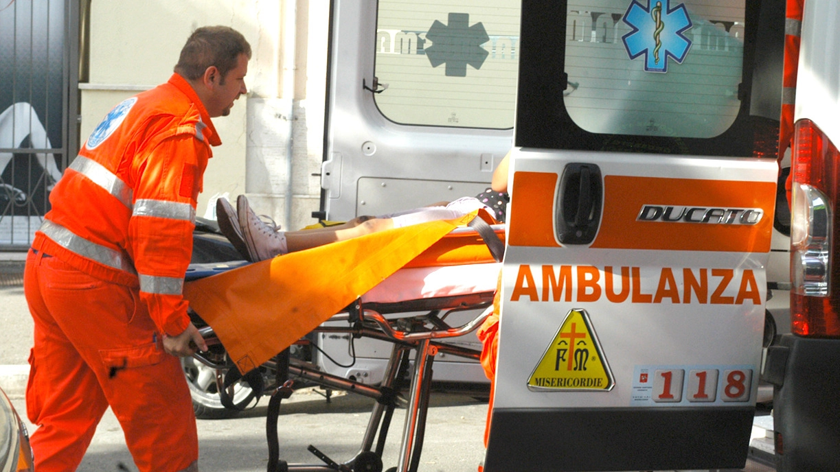 Un’ambulanza grossetana (Aprili)