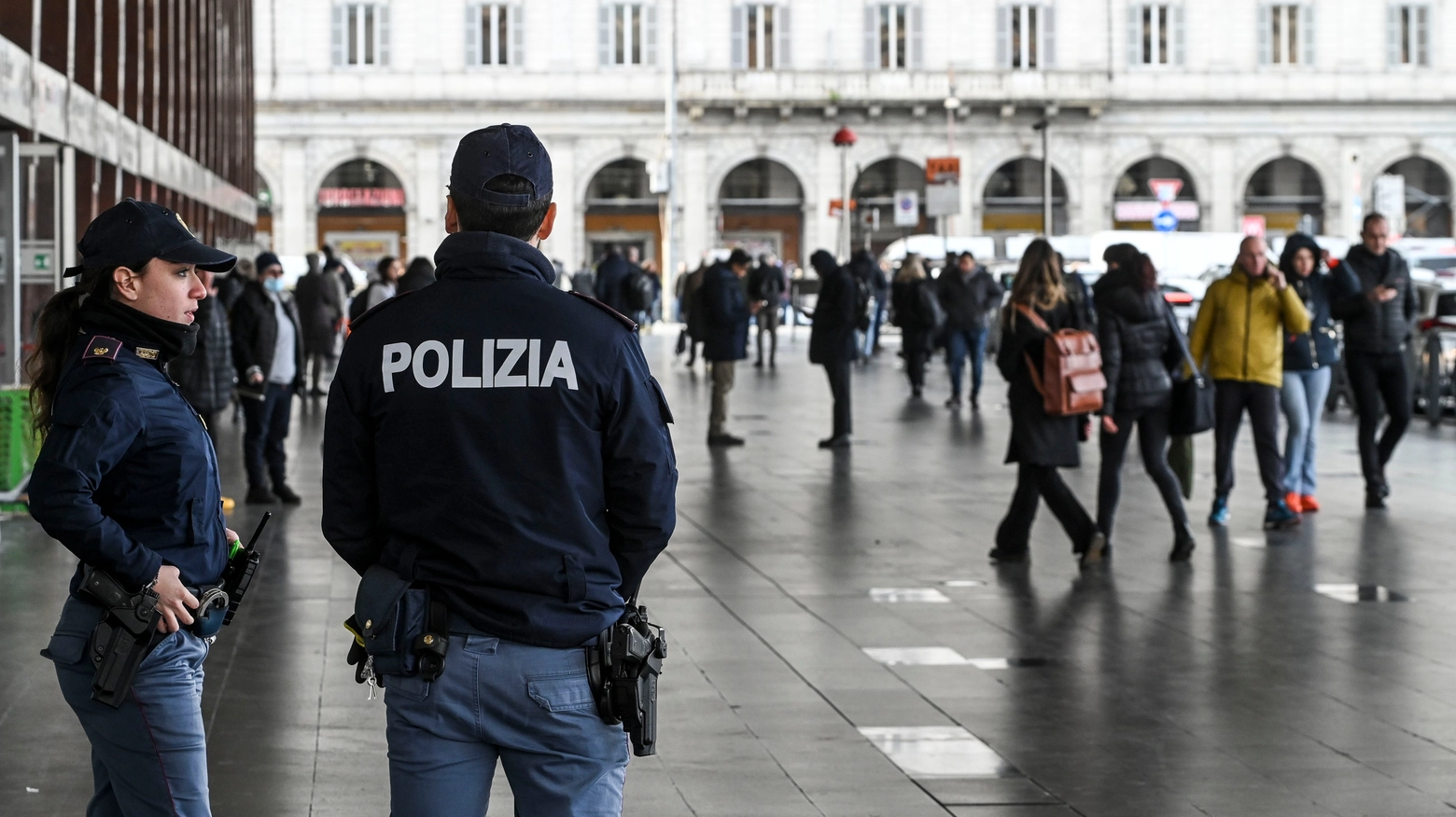 Turista rapinata alla stazione Termini di Roma, arrestato 28enne