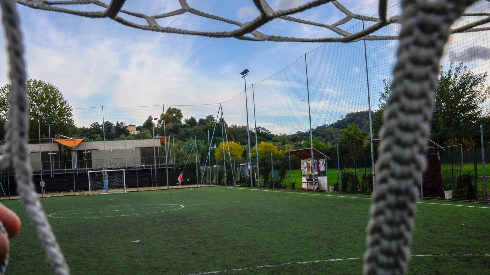 Roma, dal carcere ai campi di calcio: 5 detenuti diventano arbitri