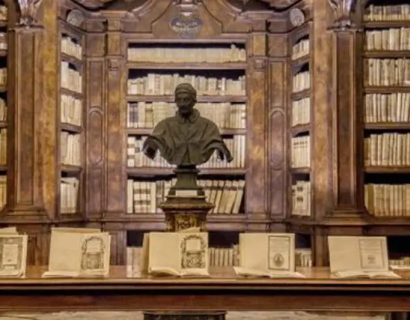 Furti alla Girolamini: ordine di sequestro per 361 libri antichi