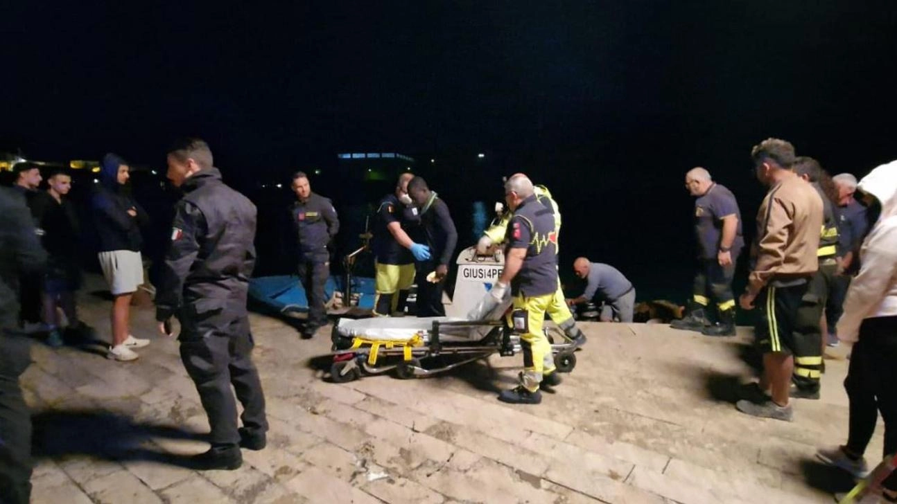 Naufragio a Lampedusa, bimba di 2 anni muore dopo soccorso