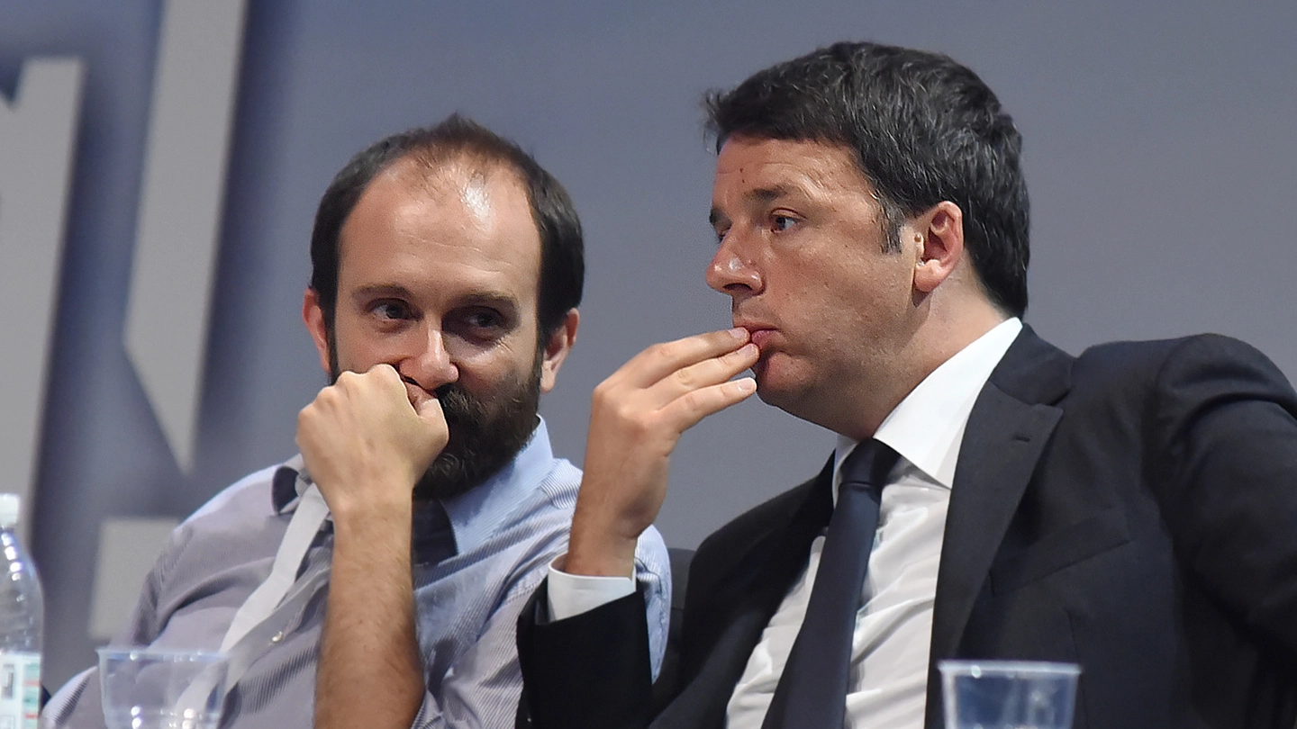 Matteo Renzi con il presidente del Pd, Matteo Orfini (NewPress)