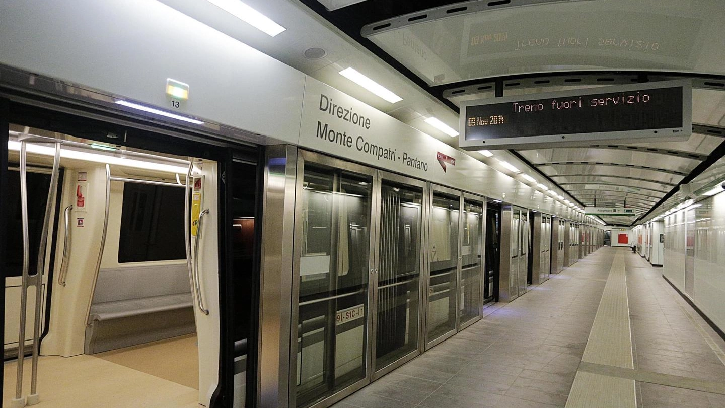 Metro C, stazione di Centocelle a Roma (Ansa)