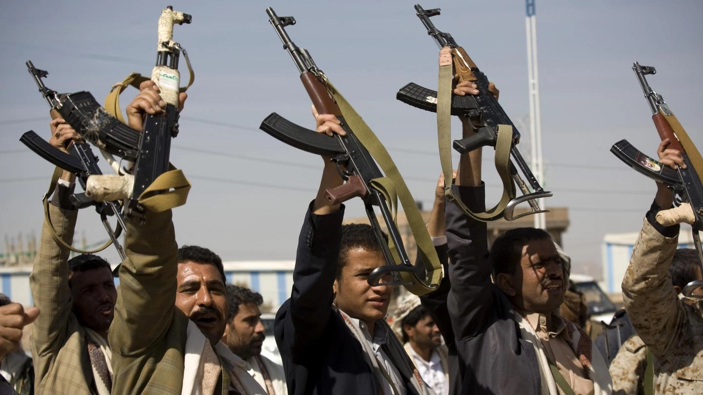 Ribelli yemeniti sciiti Houthi (Ansa)