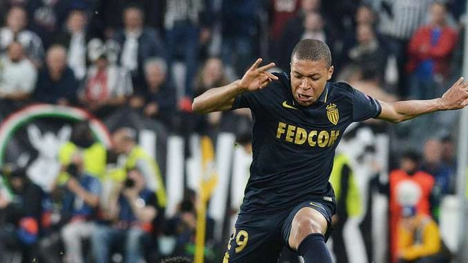 Monaco, no accordo con Real per Mbappé