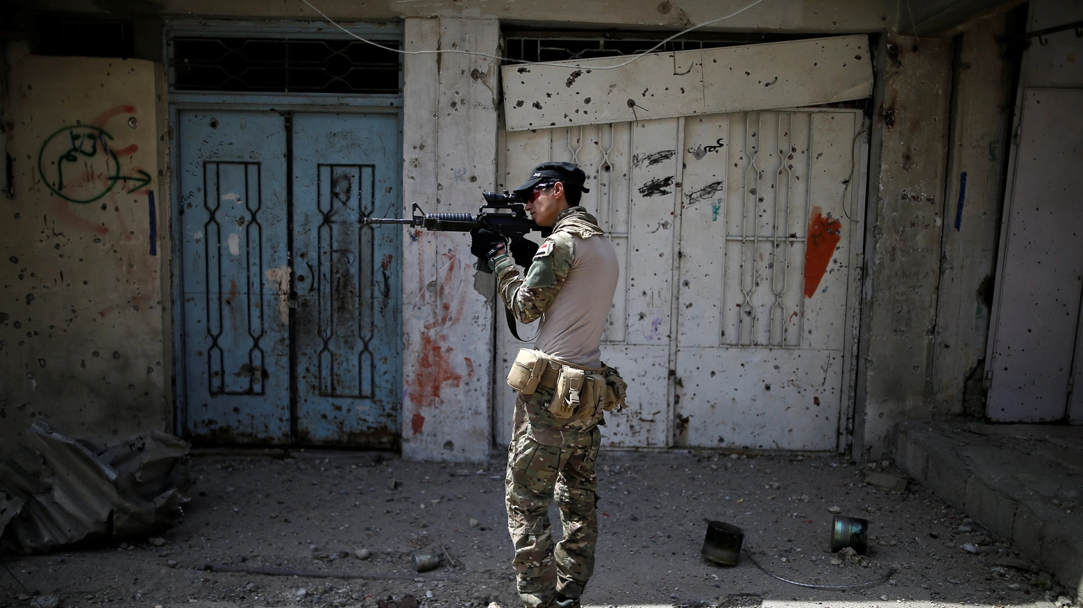 Un soldato dell'esercito iracheno in una foto d'archivio (Lapresse)