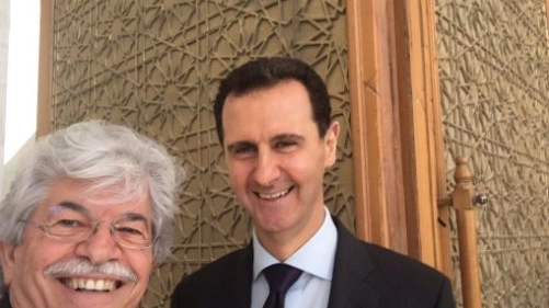 Razzi in Siria: posta un selfie con Assad