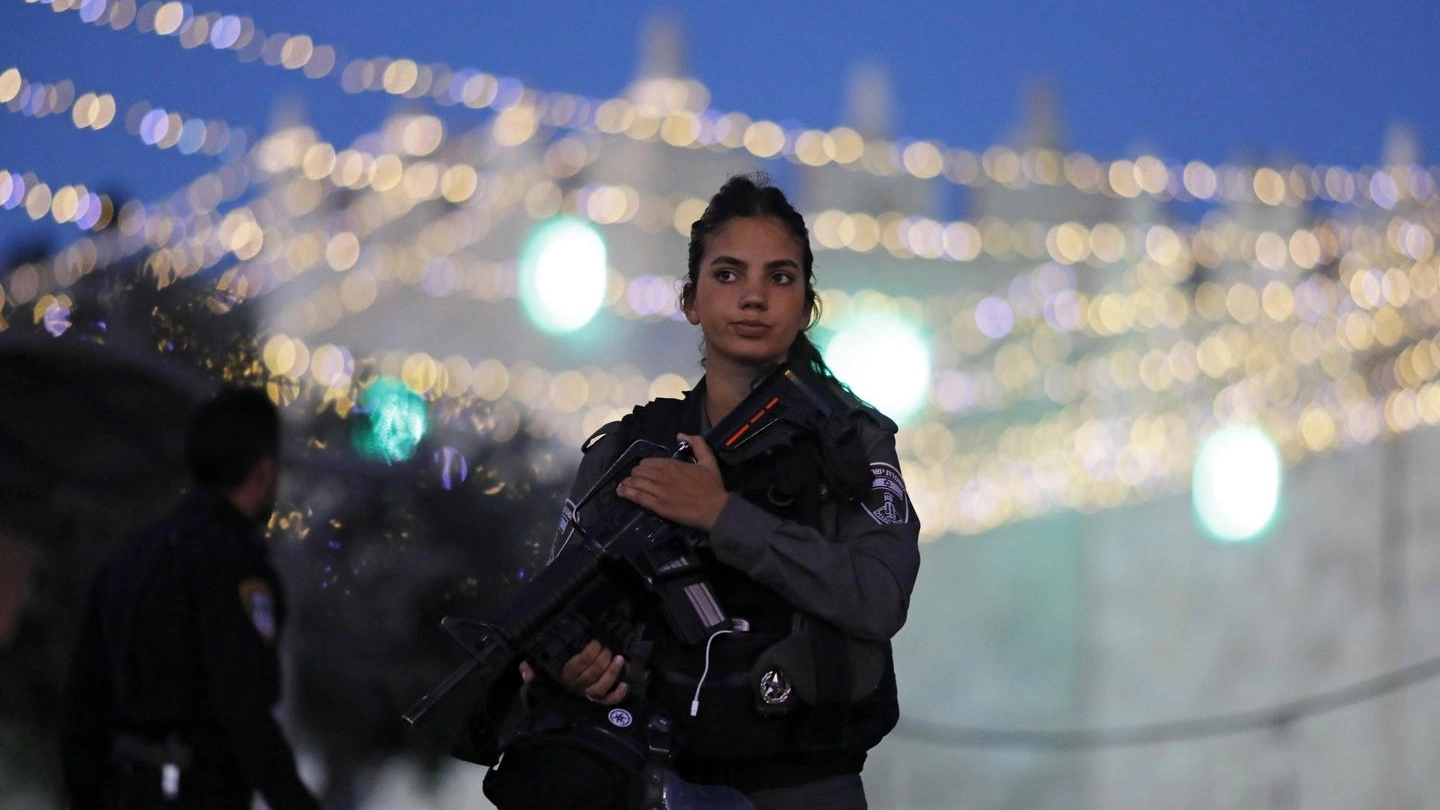 Una poliziotta israeliana (Ansa)