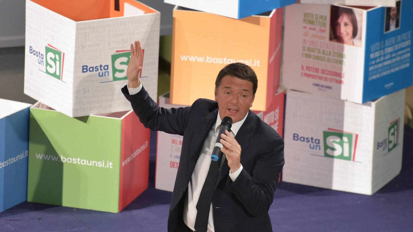 Matteo Renzi, ultimi fuochi della campagna per il sì al referendum (Olycom)
