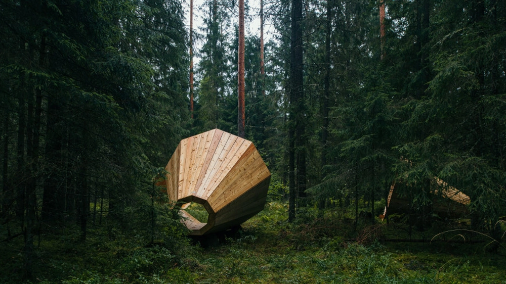 L'installazione dei megafoni – Foto: Tonu Tunnel/Estonian Academy of Arts