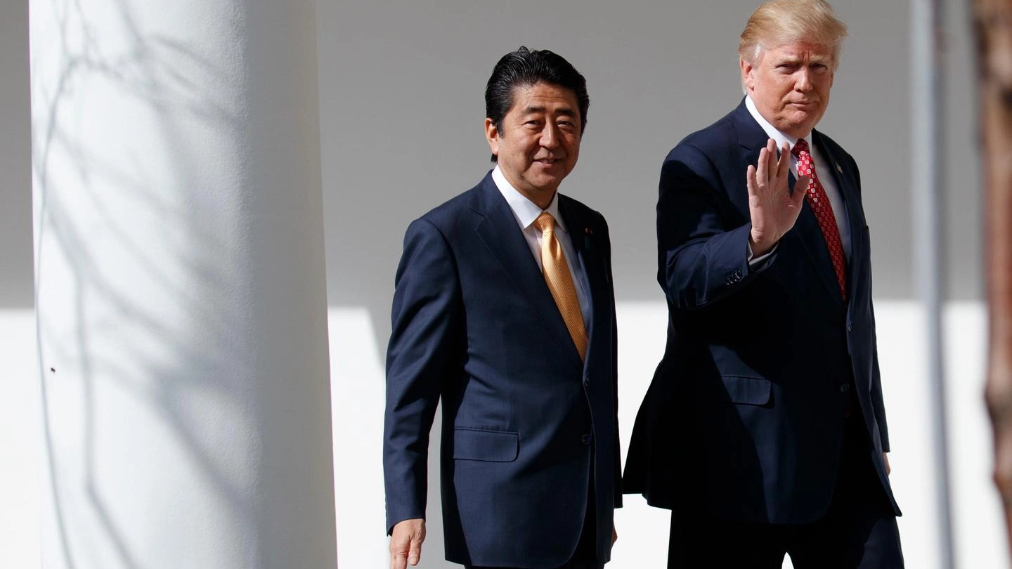 Shinzo Abe e Donald Trump (Ansa)