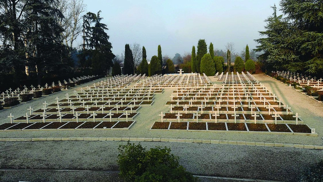 San Lazzaro, il Cimitero dei Polacchi dopo il restyling (FotoSchicchi)