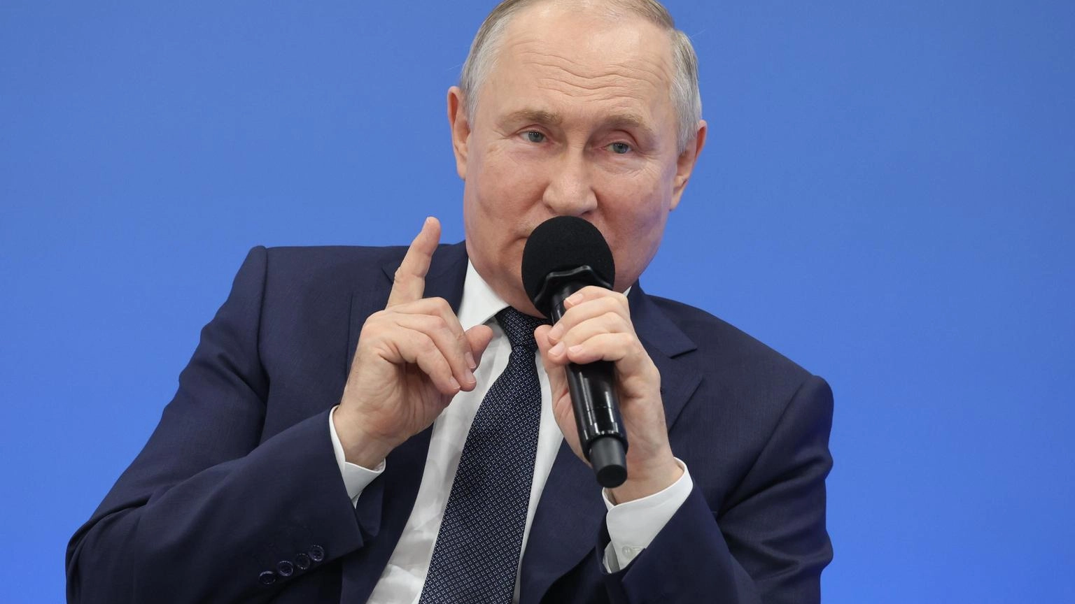 Putin, aperti a negoziati per l'accordo sul grano