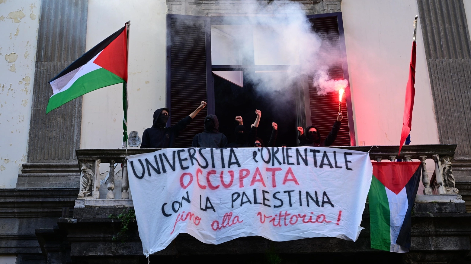 Occupata l'Università Orientale di Napoli in sostegno della Palestina