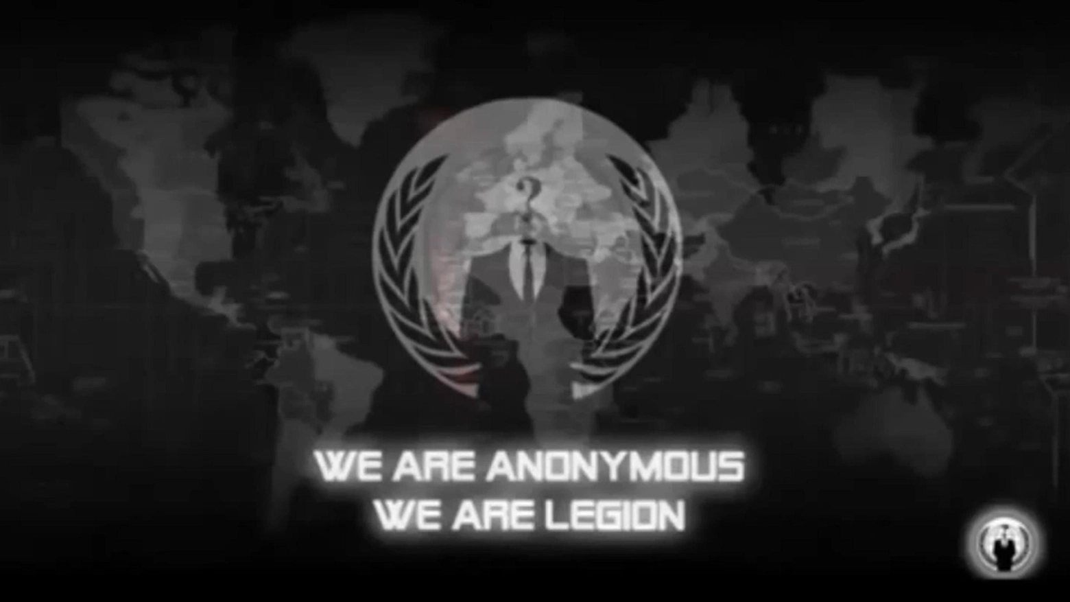 Un fermo immagine del video in cui Anonymous dichiara guerra all'Isis (Ansa)