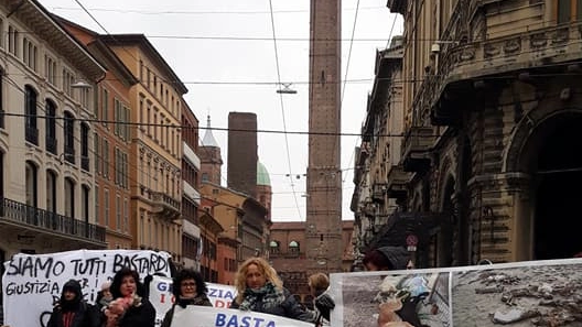 Un momento della manifestazione di Bologna