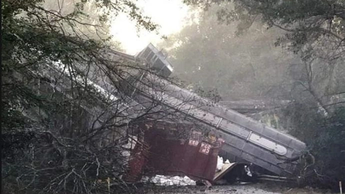 Treno deragliato in Georgia (profilo Facebook del Montezuma Police Department)