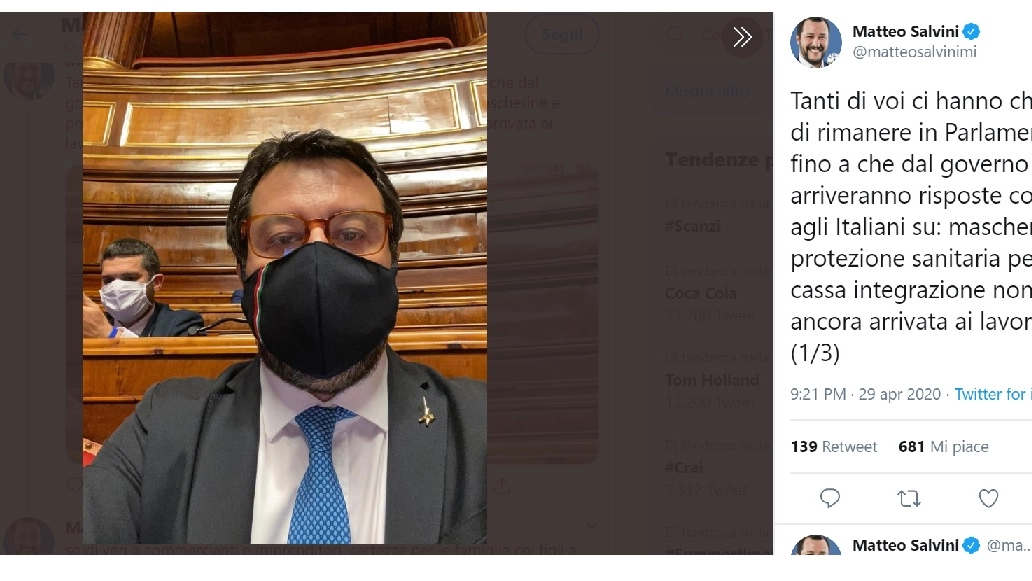 Matteo Salvini 'occupa' il Parlamento in protesta col governo Conte
