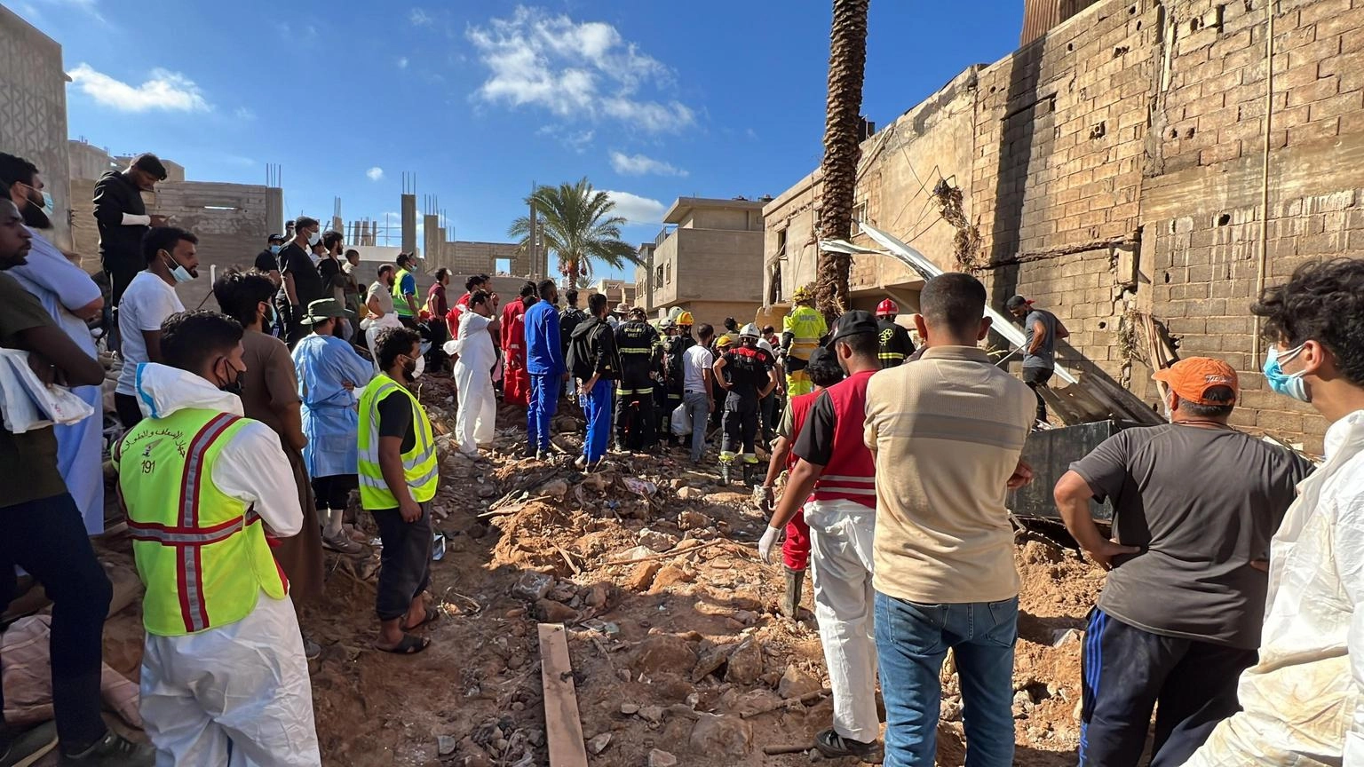 Libia, Croce Rossa, speranza di trovare persone vive