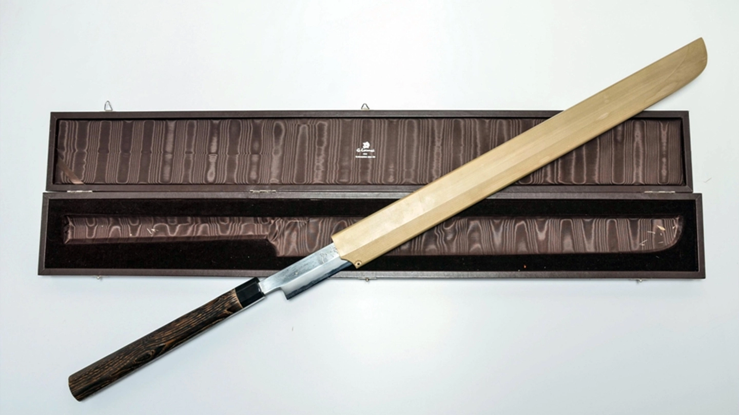 Una katana, spada giapponese usata dai samurai, diversa dalla Bokken utilizzata a Monza