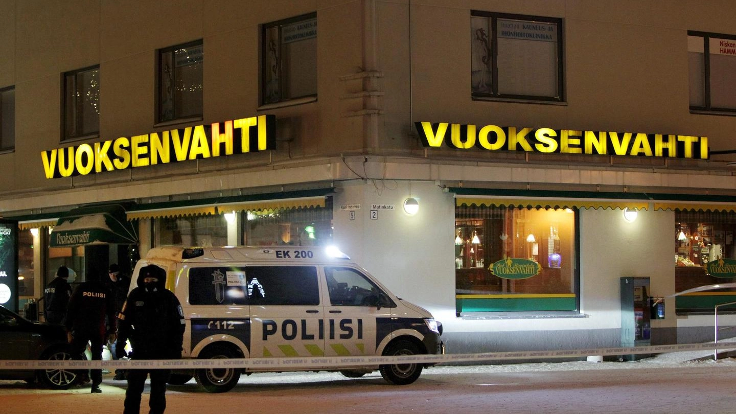 Finlandia, indagini sul triplice omicidio casuale (Ansa)