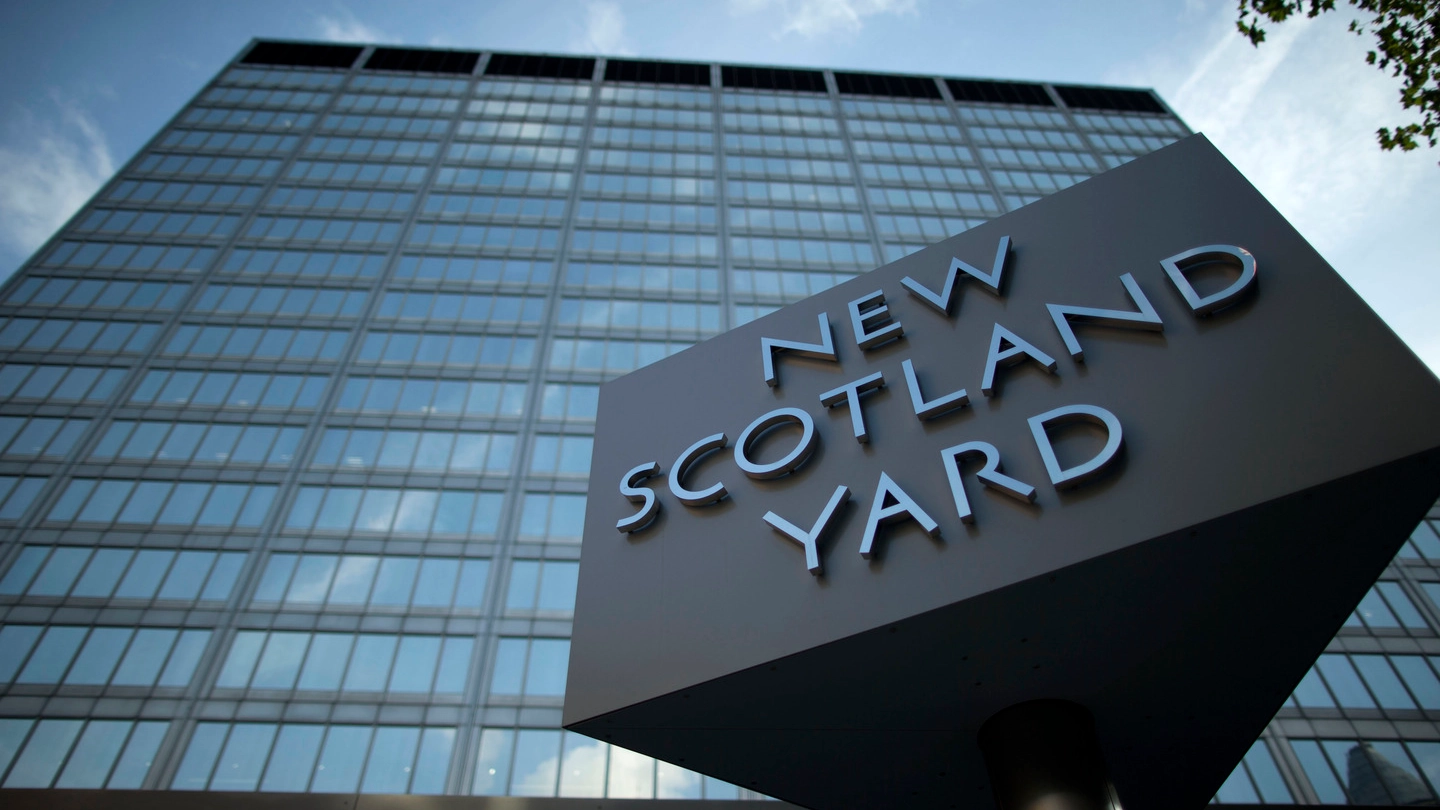 La storica sede di Scotland Yard (Ap)