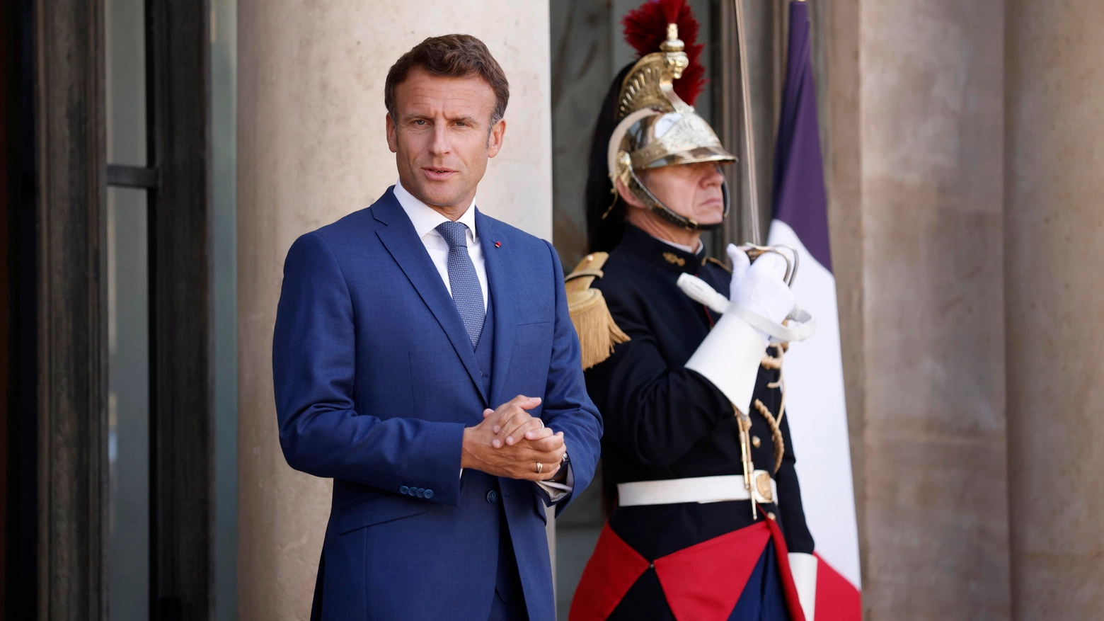 Il presidente Macron all'Eliseo (ANSA)