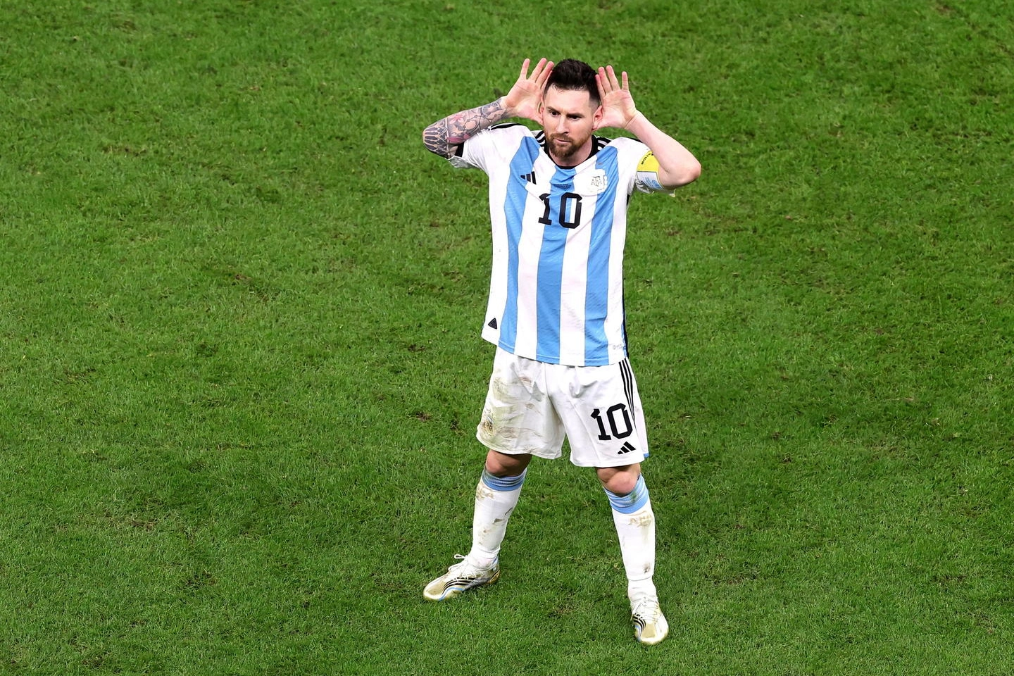 L'esultanza polemica di Leo Messi contro l'Olanda