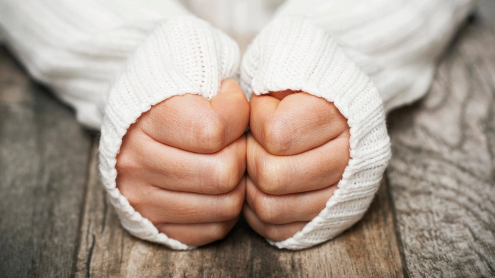 Come curare le mani screpolate - Foto: iStock