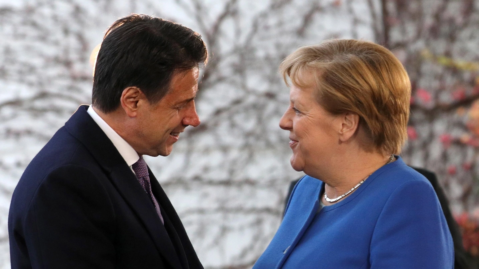 Giuseppe Conte e Angela Merkel (Ansa)