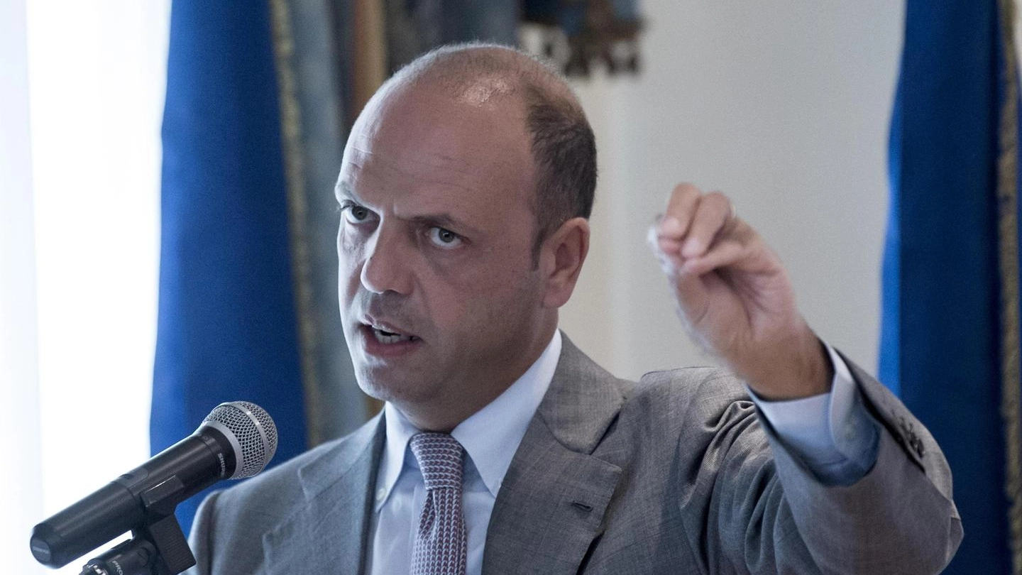 Il ministro dell'Interno Angelino Alfano  (Ansa)