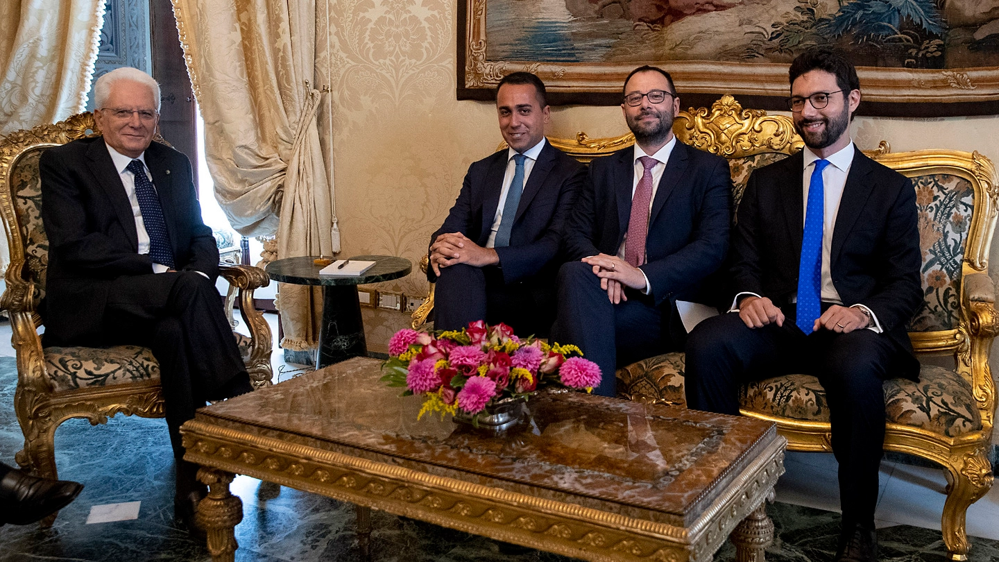 Consultazioni: il presidente Mattarella con Luigi Di Maio, Stefano Patuanelli e Francesco 