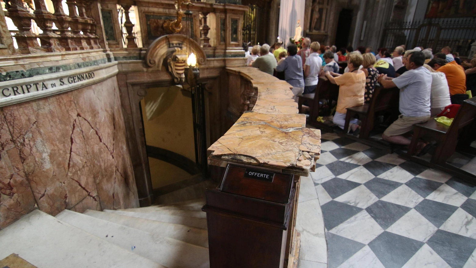 Napoli, la Cripta di San Gennaro 