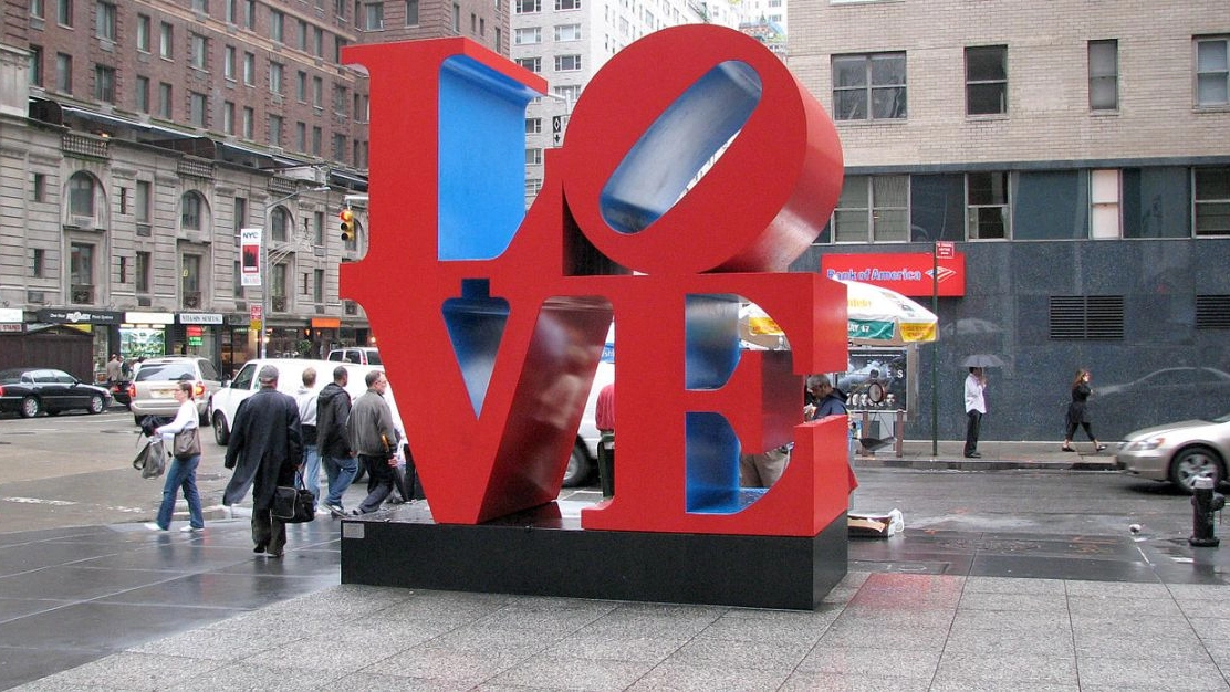 La statua 'Love' di Robert Indiana