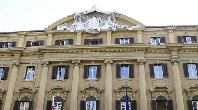Entrate erariali e contributive +1,4%