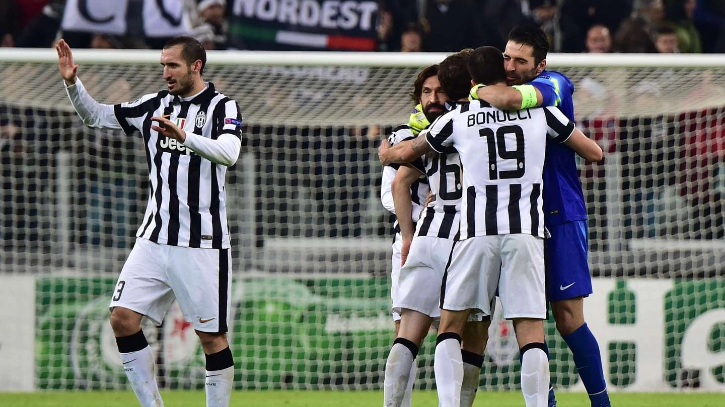 La Juventus esulta a fine partita (Afp)