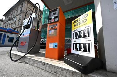 Prezzi benzina e diesel, il ministero: nessun taglio delle accise